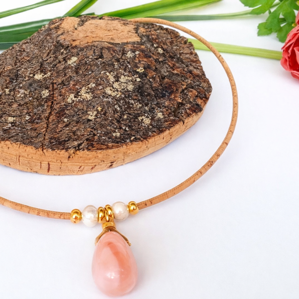 Colar em Cortiça Natural com Pedra Rosa
