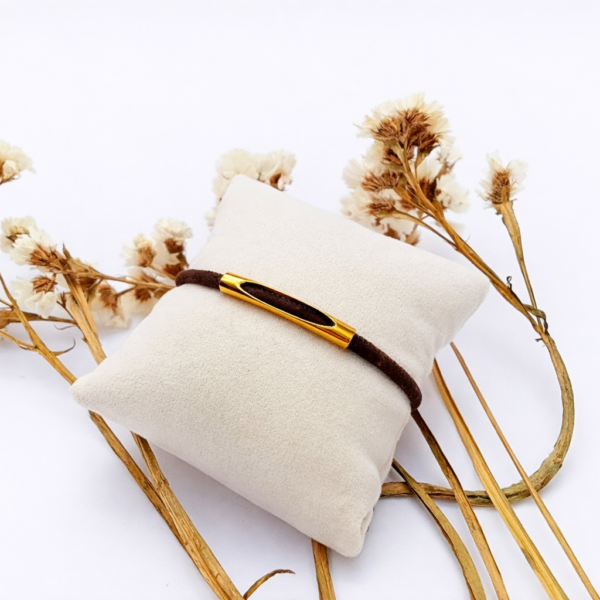 Pulseira em Cortiça Castanha com Chapa Dourada