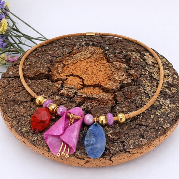 Colar Artesanal em Cortiça Portuguesa com Resinas Coloridas