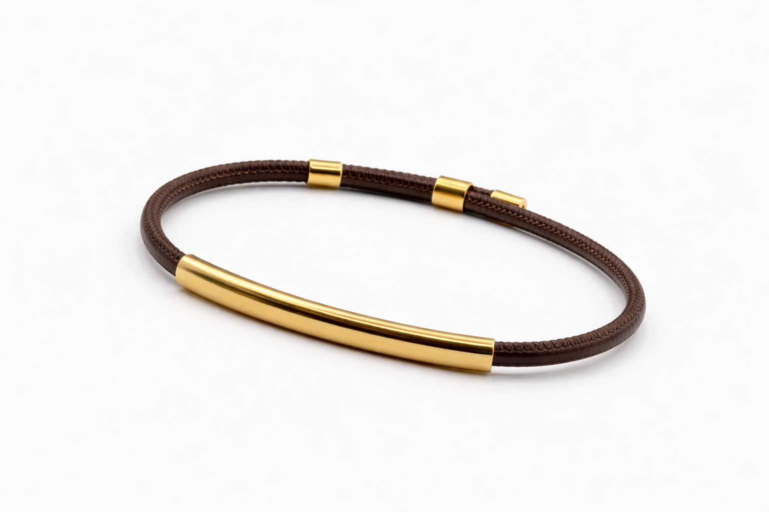 Pulseira em Cortiça Castanha com Chapa Dourada