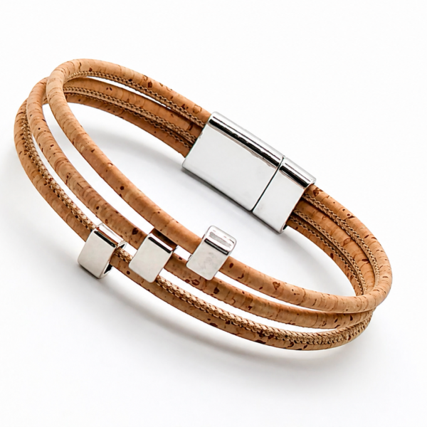 Pulseira Três Fios em Cortiça Natural
