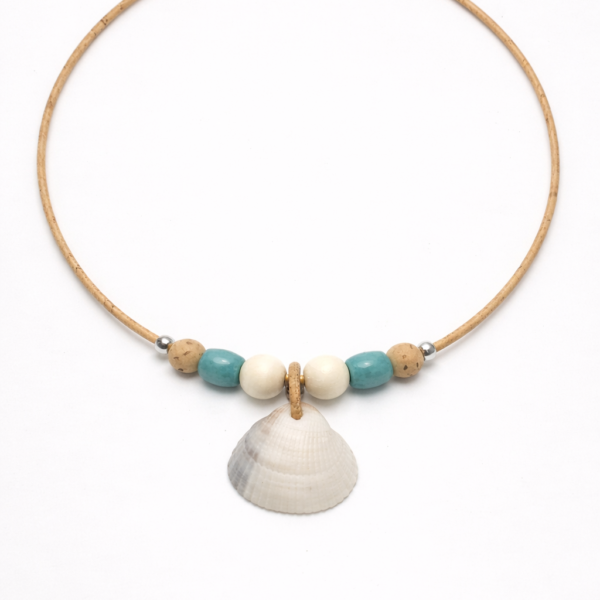 Colar em Cortiça Natural com Concha e Pedras Naturais
