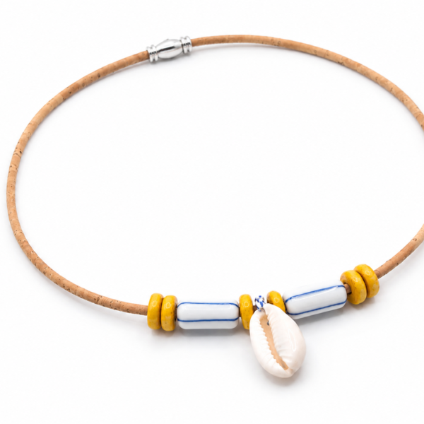 Natural Cork Necklace with Seashell and Ceramic Beads – Mediterranean Style